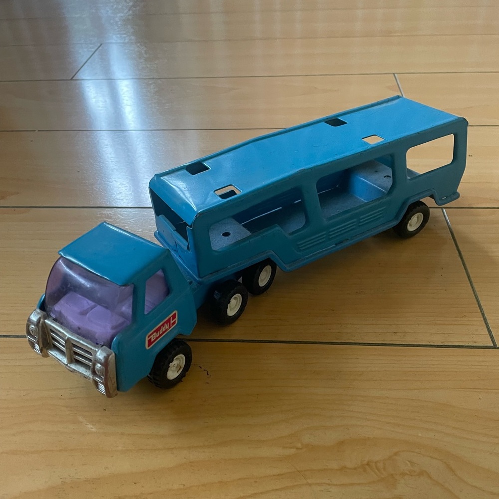 VINTAGE: toy car